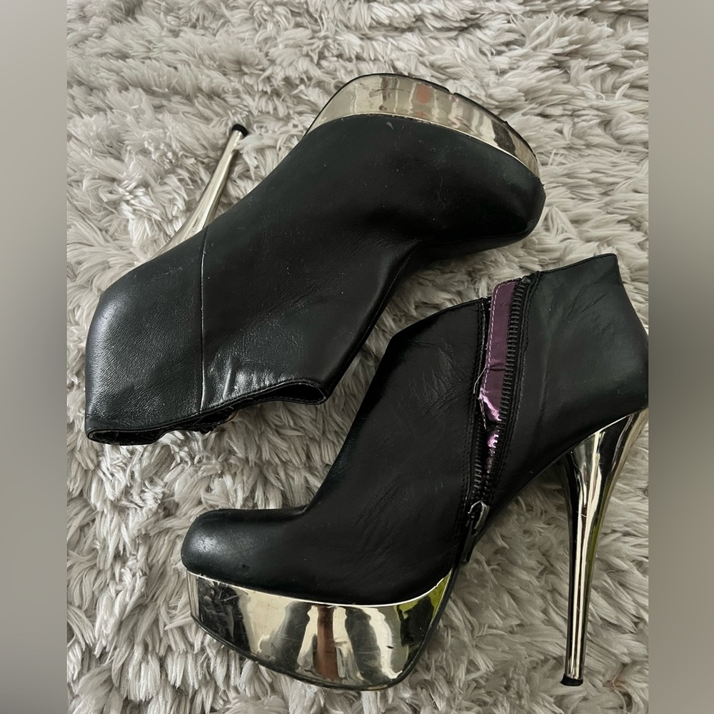 Steve Madden Booties